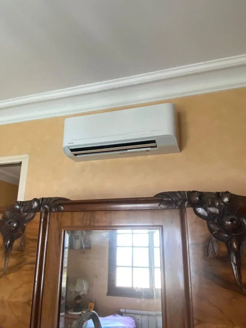 Unité intérieure de climatisation posée par Clim69
